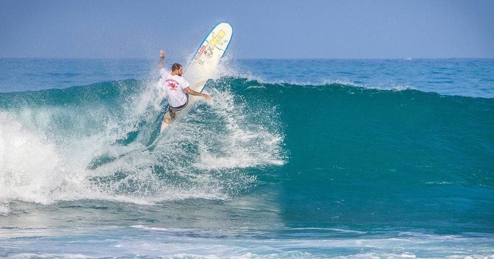 Surf Tour in Kailua-Kona: Ride Hawaii’s Best Waves