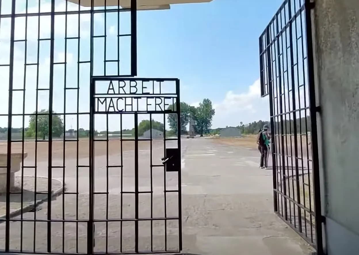 Private Guided Tour to Sachsenhausen Concentration Camp from Berlin: History and Reflection