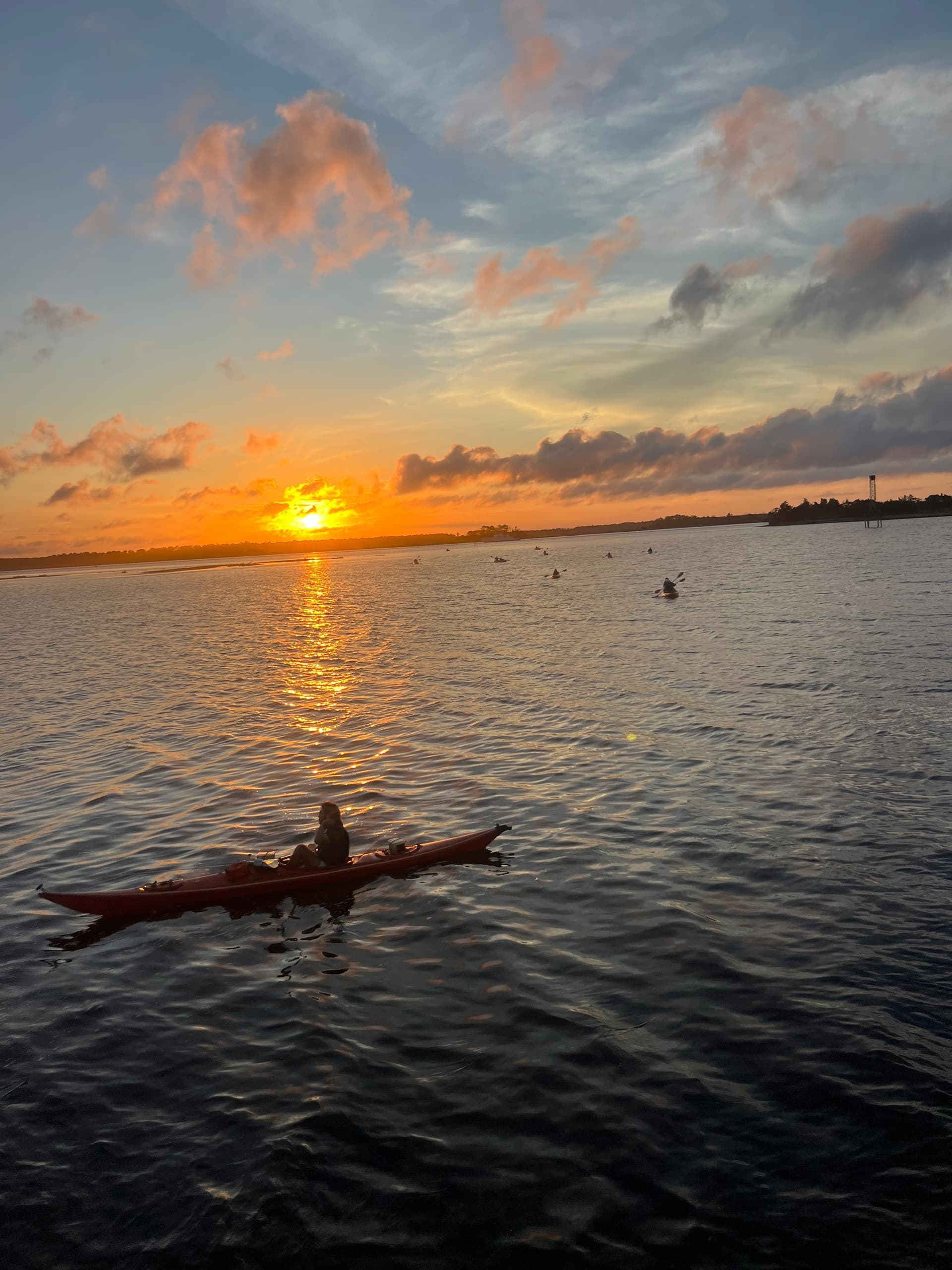 Paddle Zeke's Island: Bays to Bald Head Guided Kayak Tour from Kure Beach