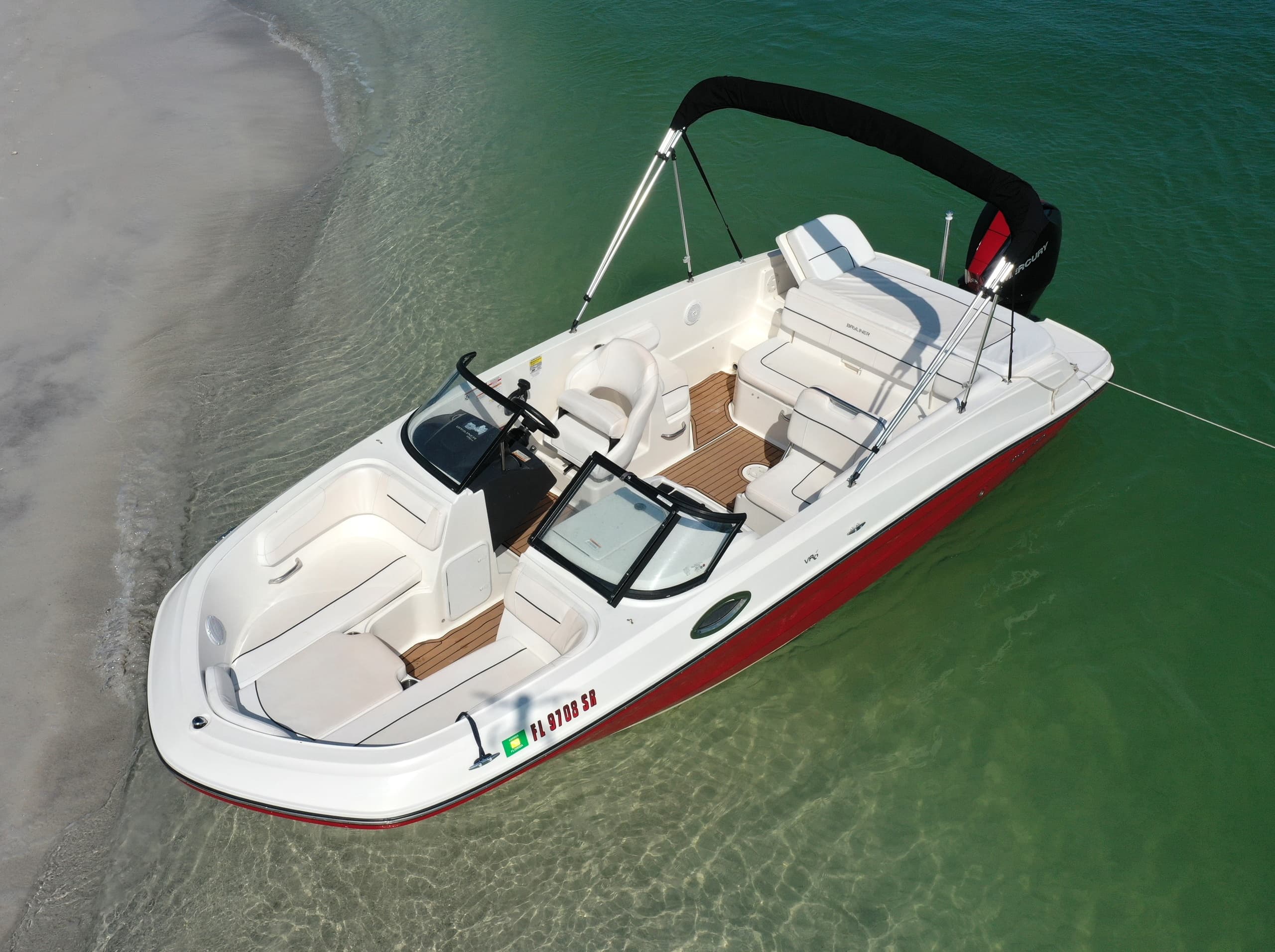 Explore Bradenton by Boat on the 23' Bayliner VR6