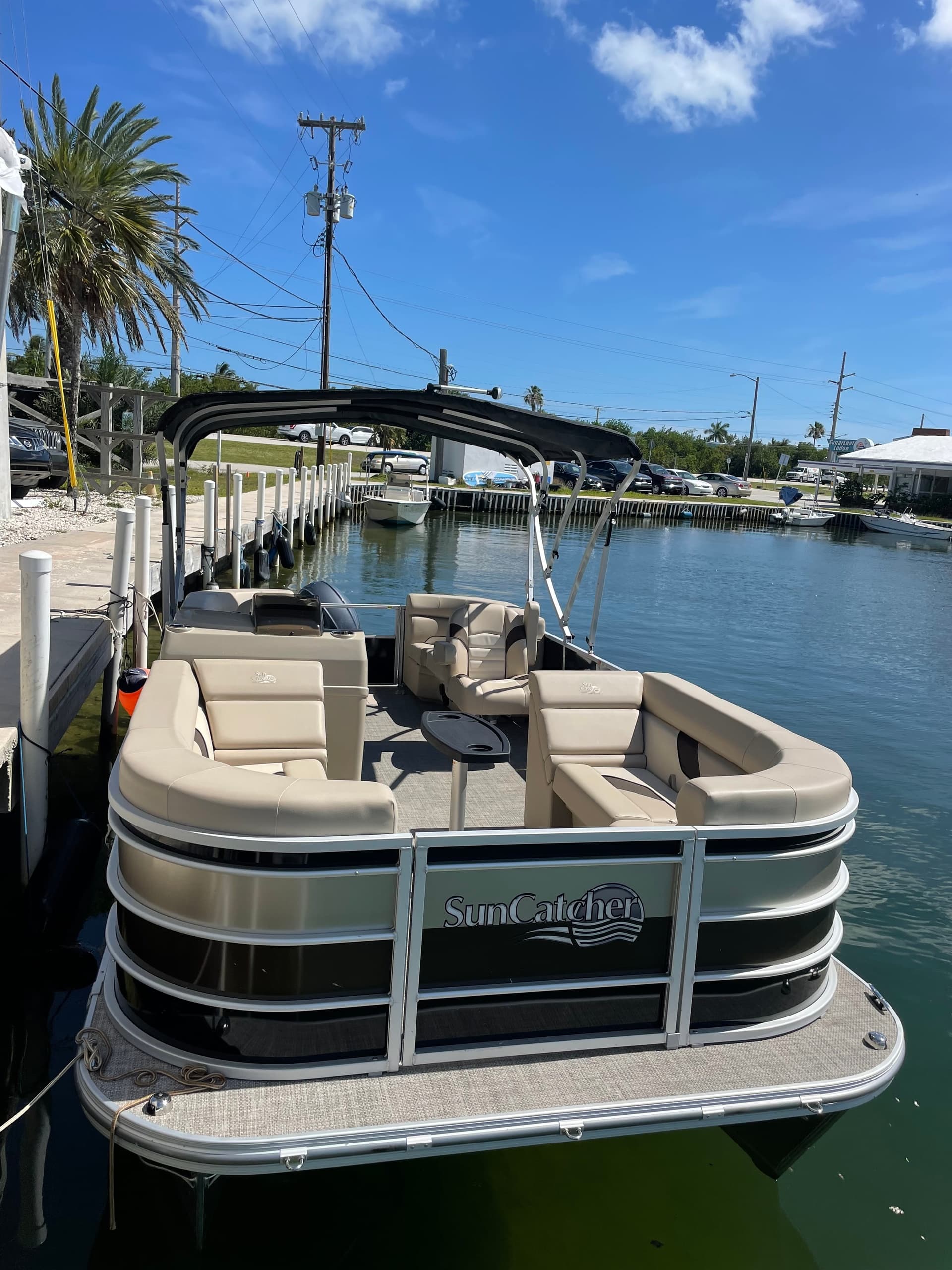 Sun Catcher Pontoon Rental in Summerland Key by Backcountry Boat Rentals