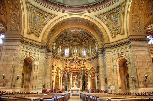 Inside St. Paul’s Cathedral: Daily Docent-Guided Tour of a Beaux-Arts Landmark photo 1