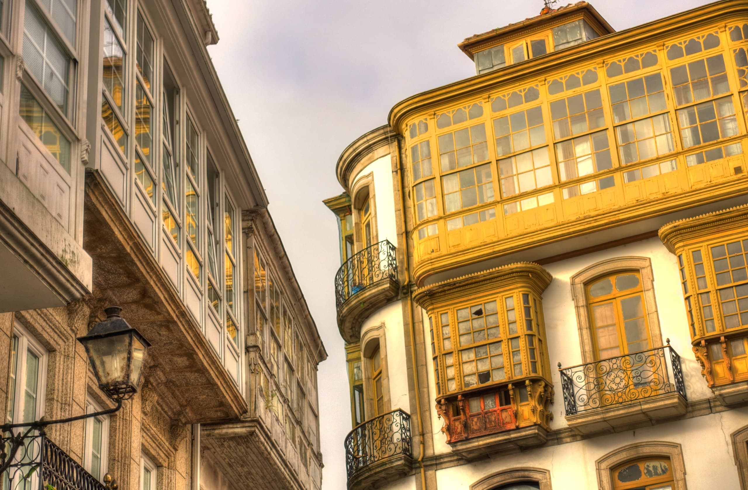 Betanzos Walking Tour: Medieval Streets, Gothic Churches & Hidden Pazos photo 4