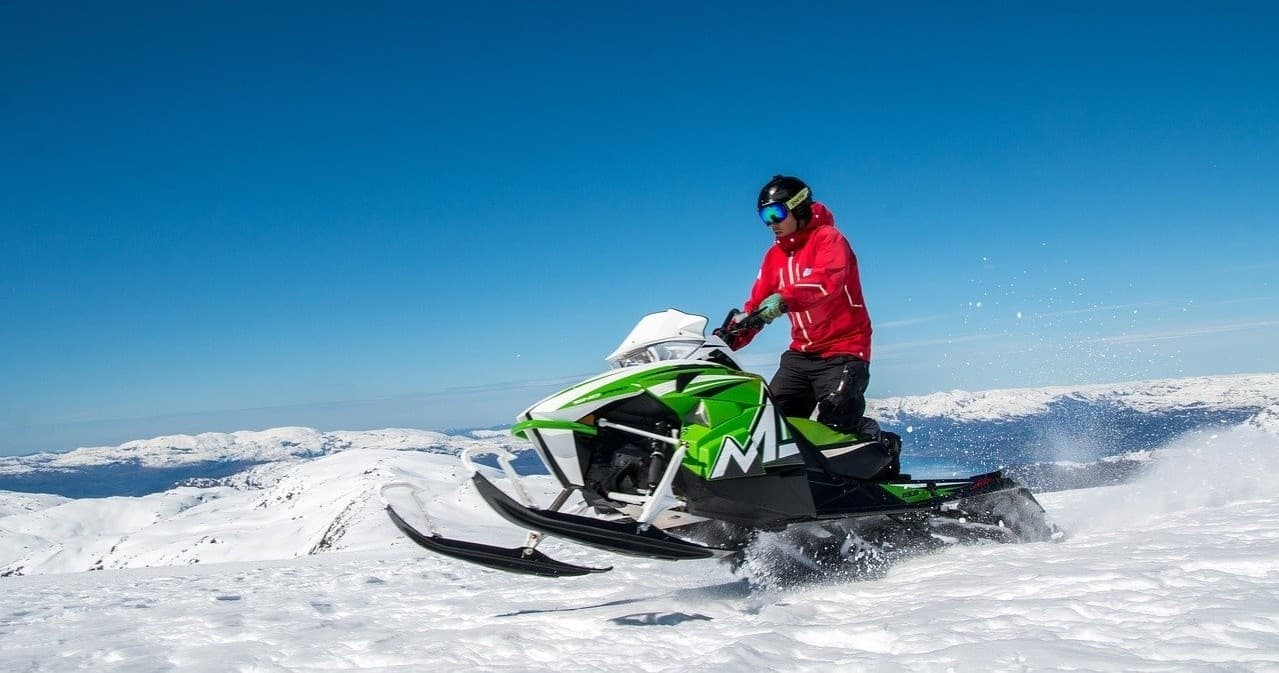 Five Day Snowmobile Rental in Grand Marais, MN