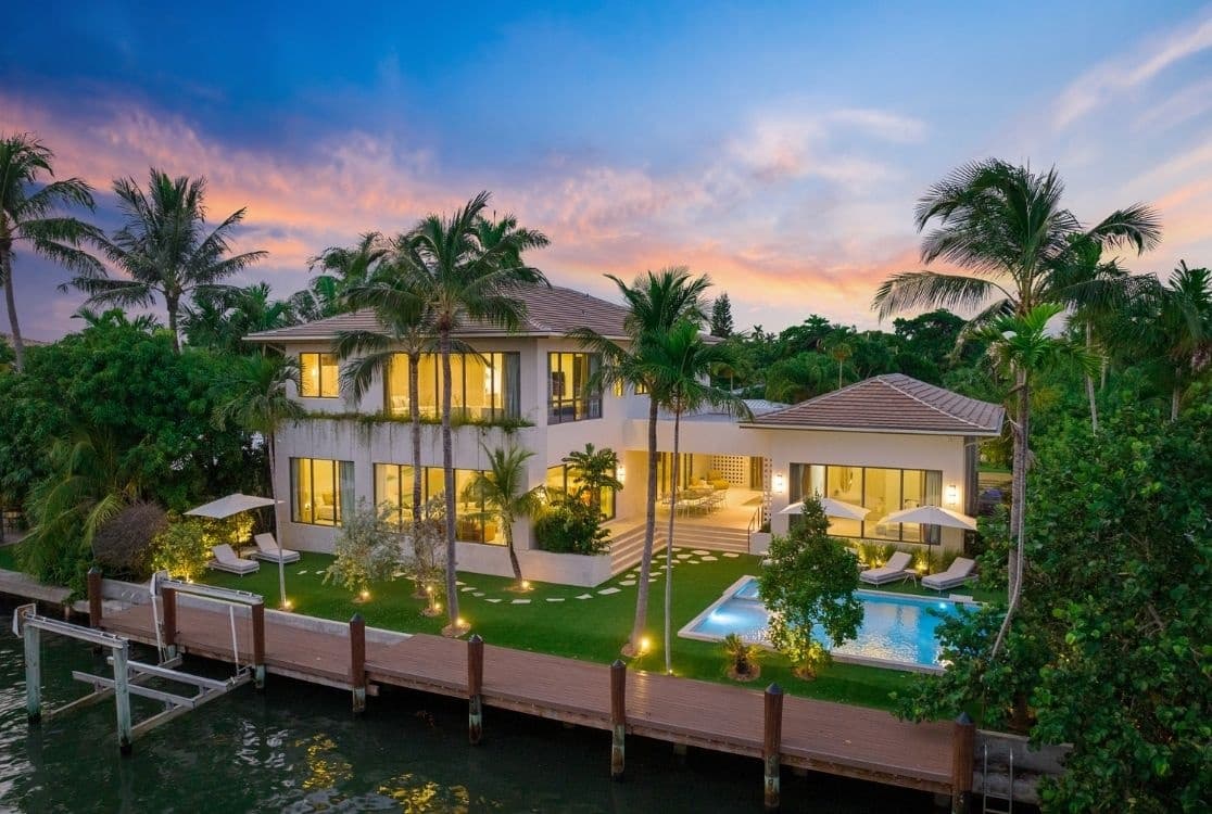 Villa Ipanema: Miami Mansion with Private Pool, Artful Design & Event Services photo 1