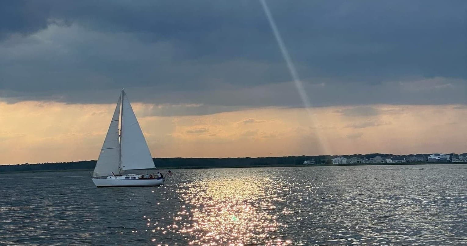 Outdoor Water Activities: Wind Therapy Wellness Retreats in NJ