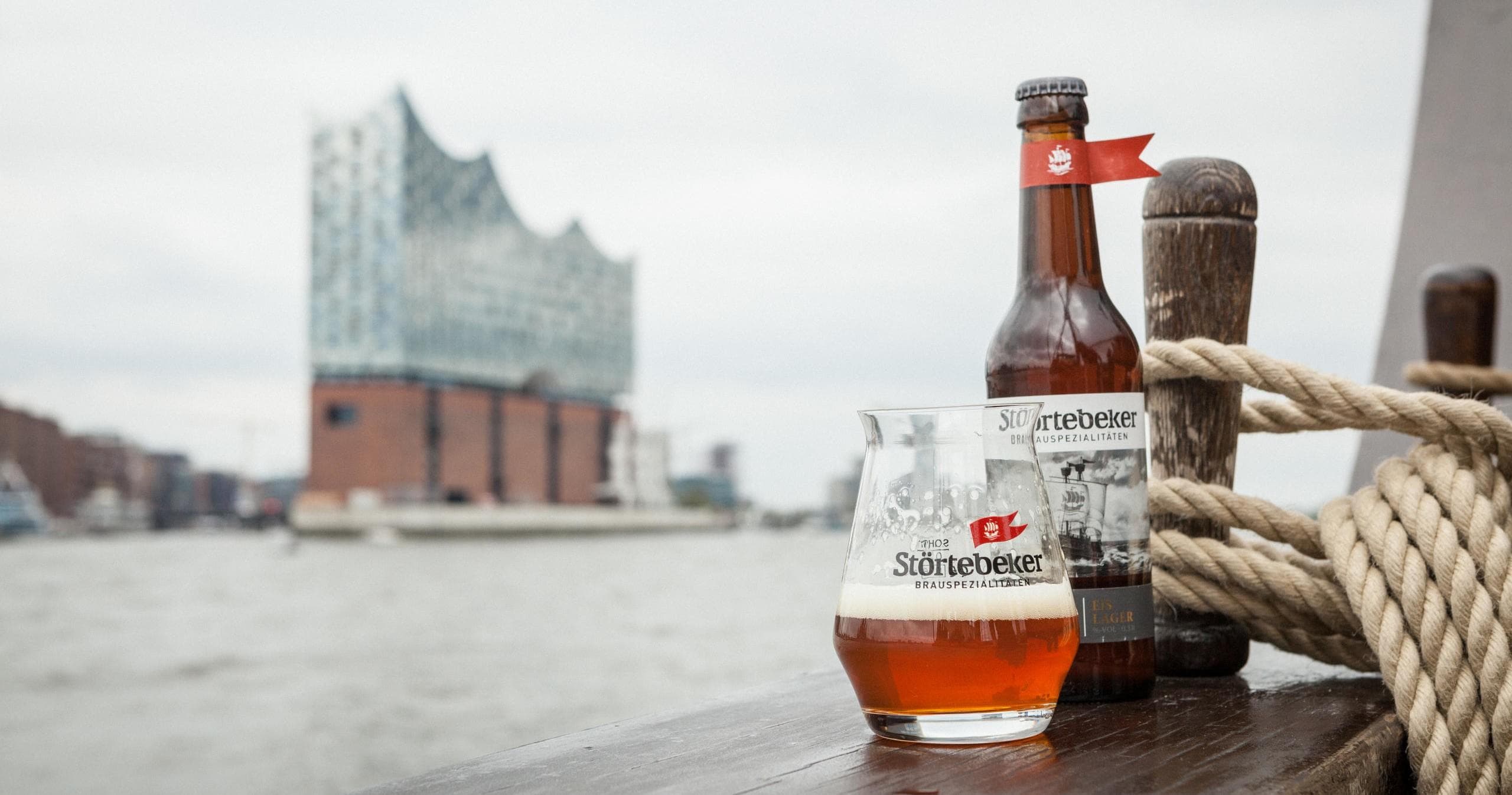 City Landmark Tour & Beer Experience at Hamburg's Elbphilharmonie