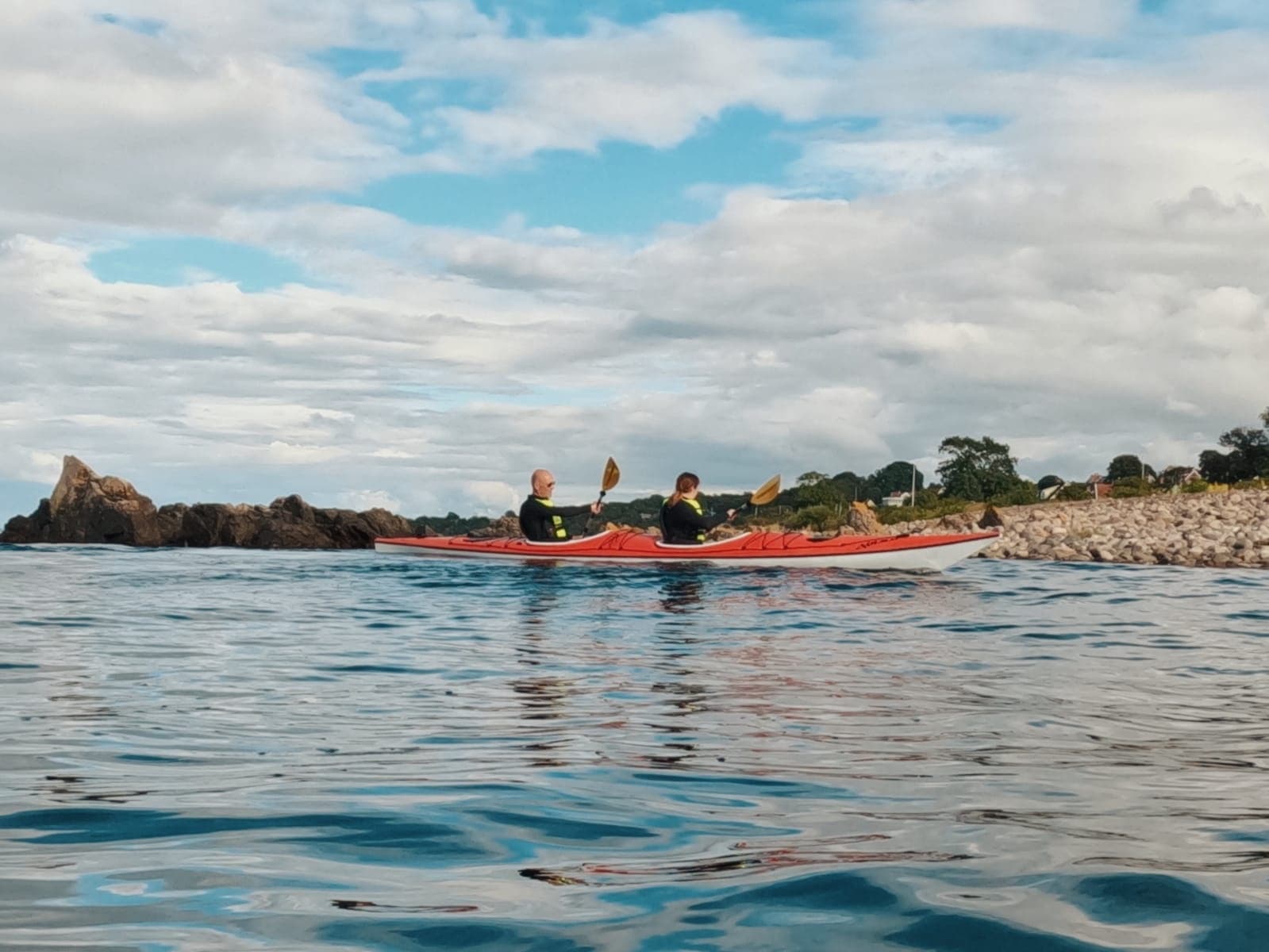 Half-Day Double Kayak Rental at Kullaberg: Paddle Arild's Coastal Cliffs photo 2