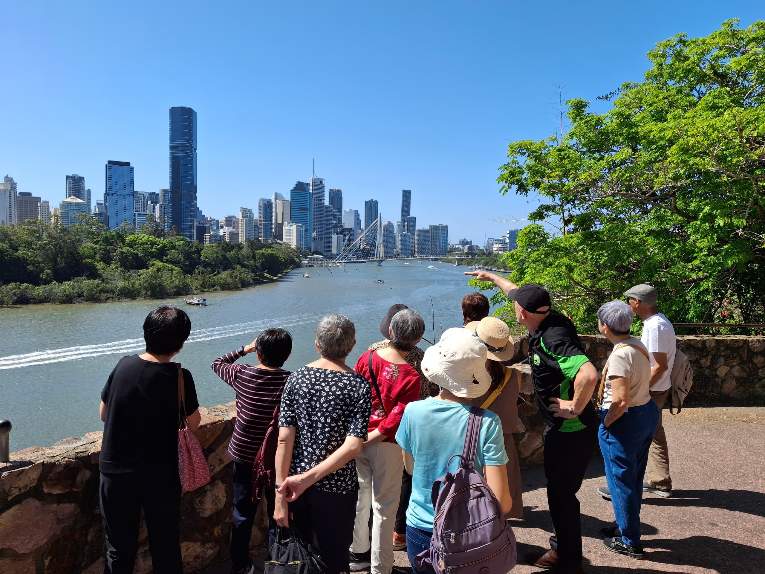 Private Brisbane Sightseeing with Adventure Day Trips Brisbane