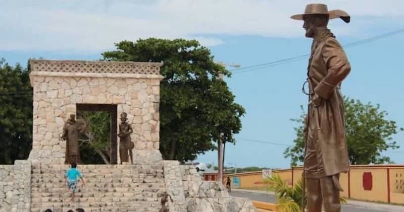 Historic Cozumel Walking Tour by Jeep Riders Cozumel Tours