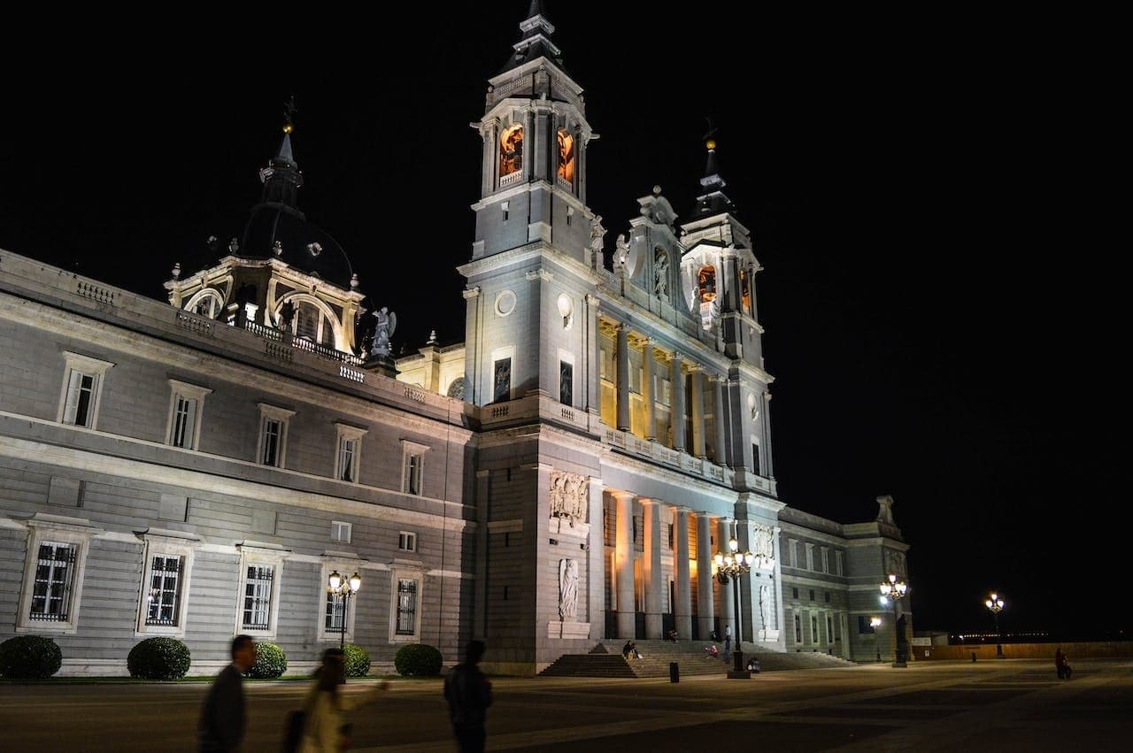 Free Walking Tour Madrid in Italiano: An Italian-Language Stroll Through Madrid’s Historic Core photo 4