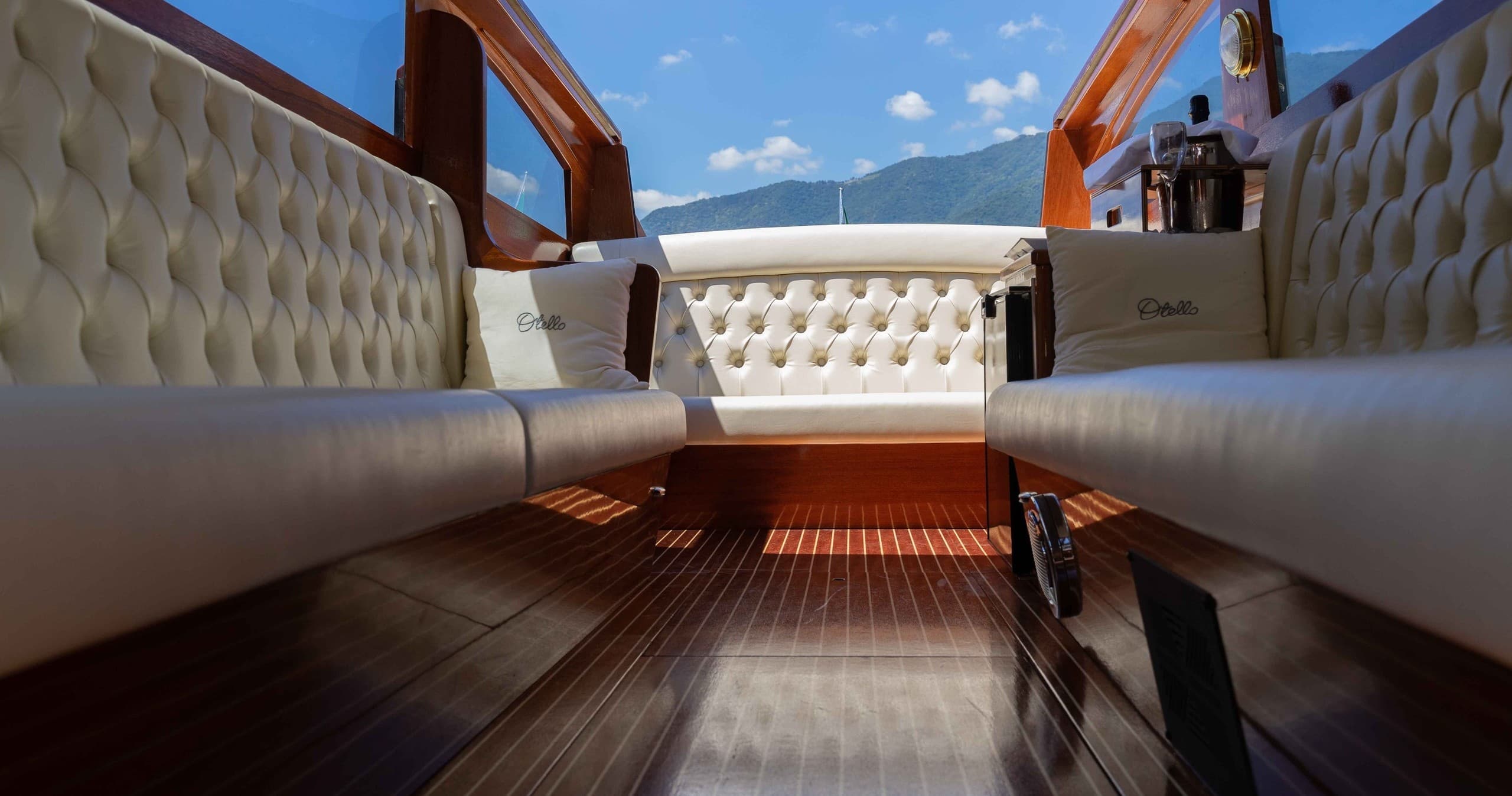 Luxury Lake Como Tour with Mostes Classic Boats photo 1