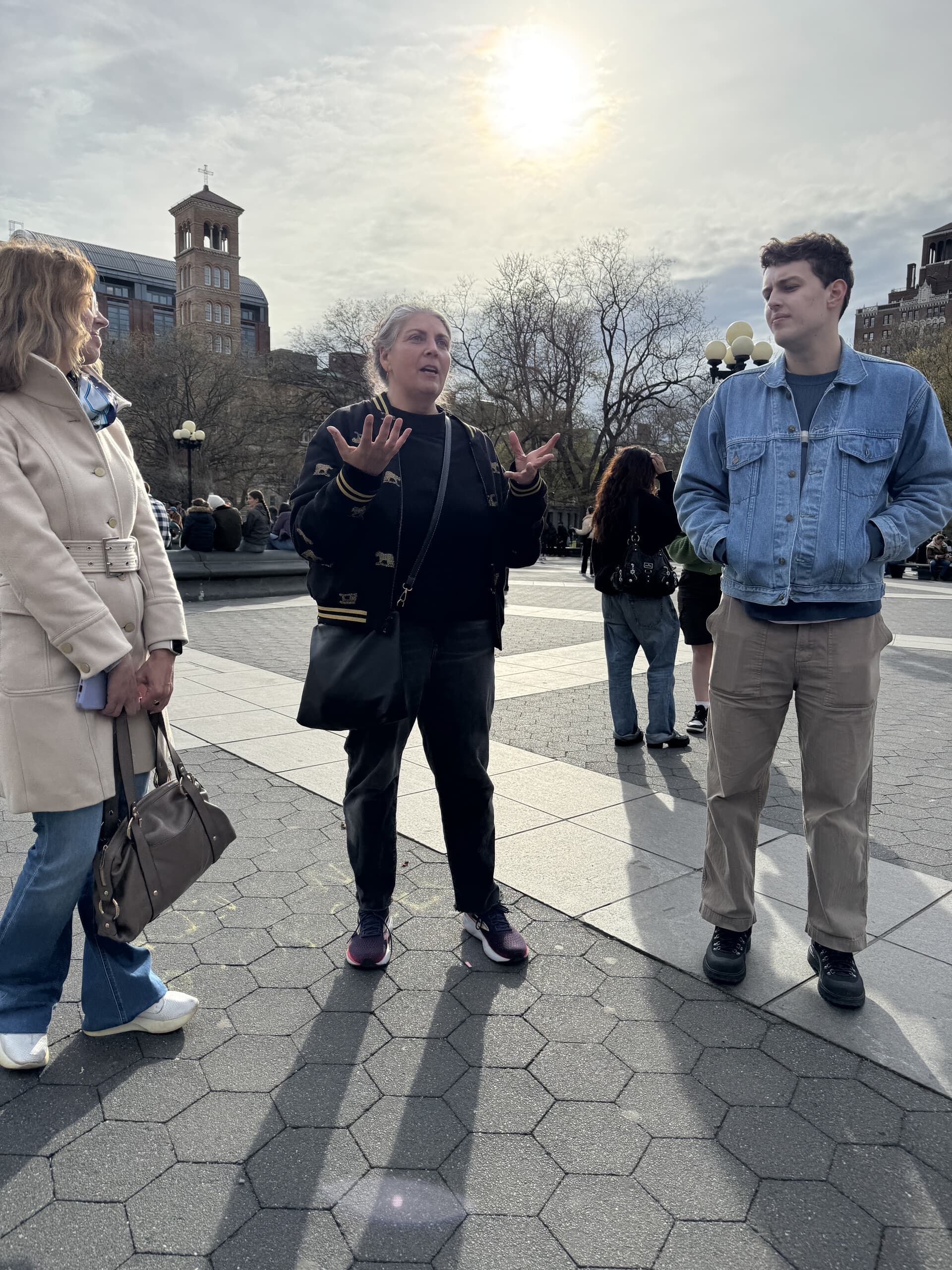 History Happy Hour: Greenwich Village Walking Tour With Drinks and Stories photo 1