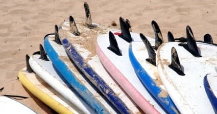 Wilmington Surf Rentals: Ride Gentle Waves on a 7' Soft-Top Surfboard