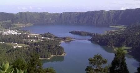 Scenic crater lake and islands for panoramic sightseeing tours