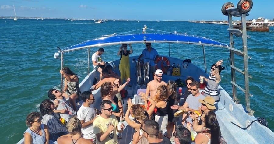 7-Hour Private Boat in Ria Formosa: Explore Olhão’s Islands, Beaches & Hidden Channels