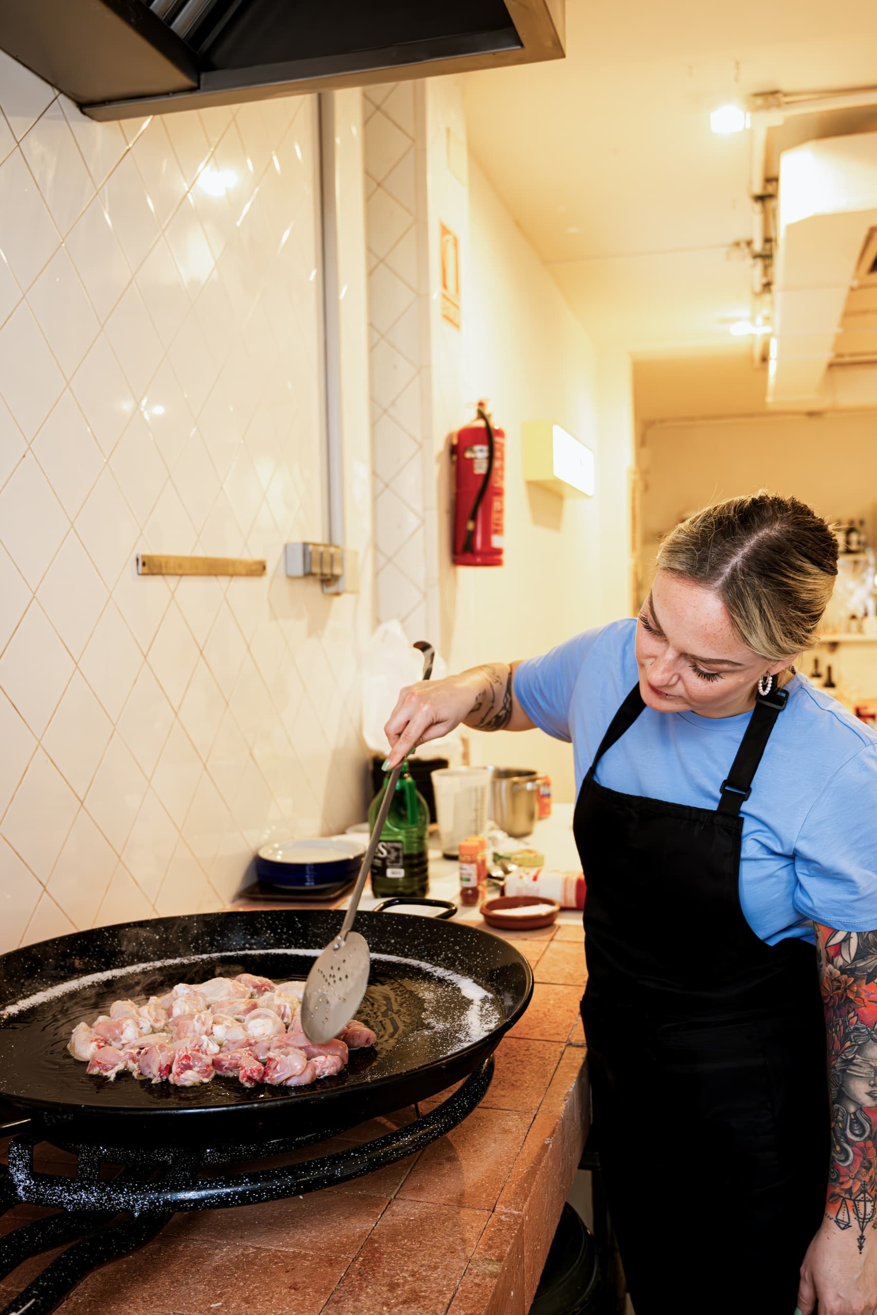 Make Your Own Valencian Seafood Paella: Market-to-Pan Workshop in Russafa photo 3