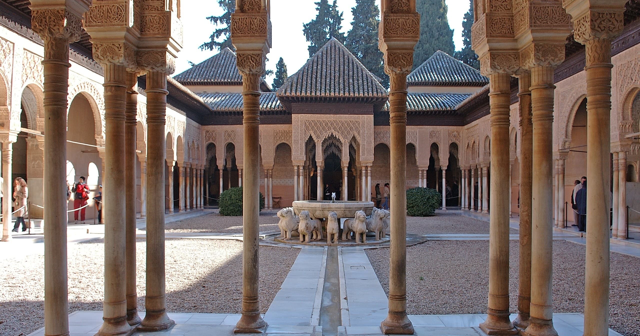 Full Alhambra Tour with Transfer by Discovering Spain