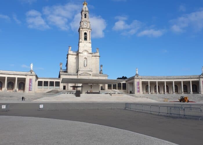 Day Trip to Fátima with My Home - My Tour