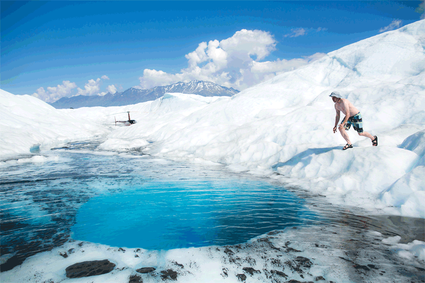 Knik Polar Dip: Glacier Plunge with Alaska Helicopter Tours