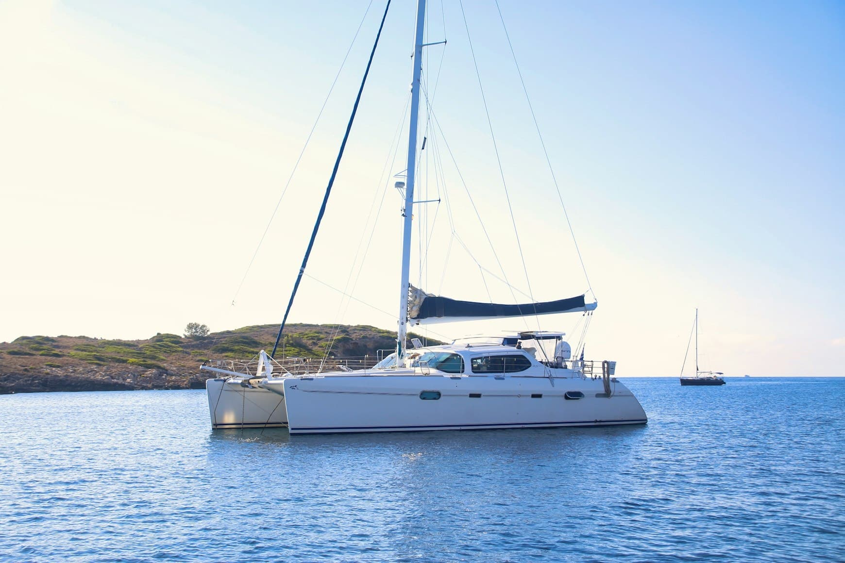 Big-Boat Private Catamaran in San Diego Bay: 2-Hour Whale, Snorkel & Skyline Cruise