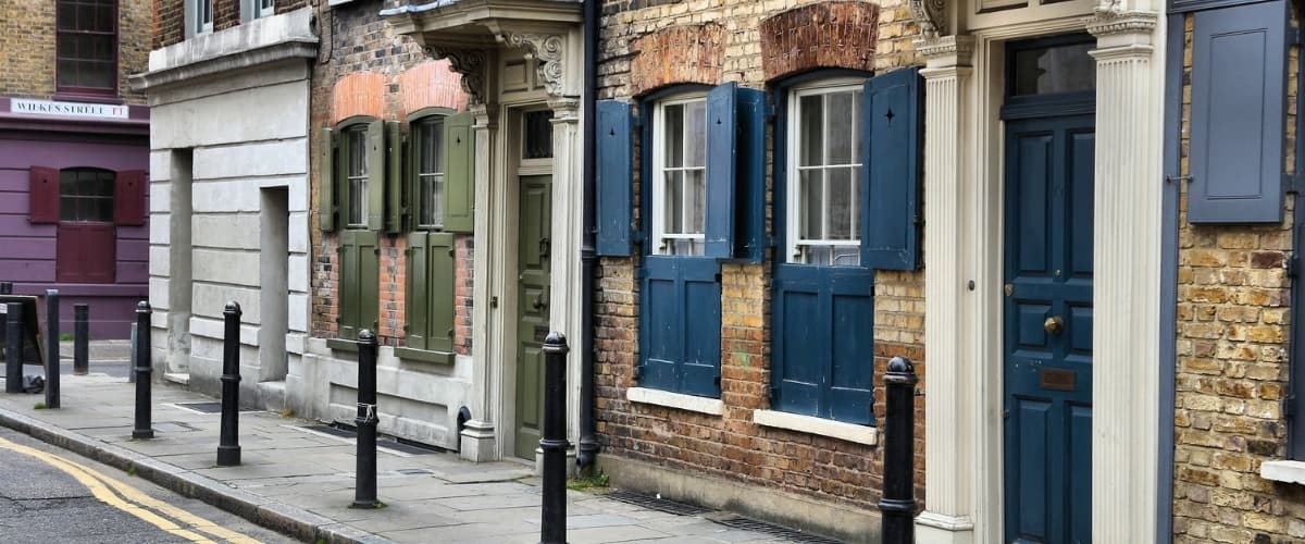 Hidden Histories of London’s Spitalfields with London Guided Walks