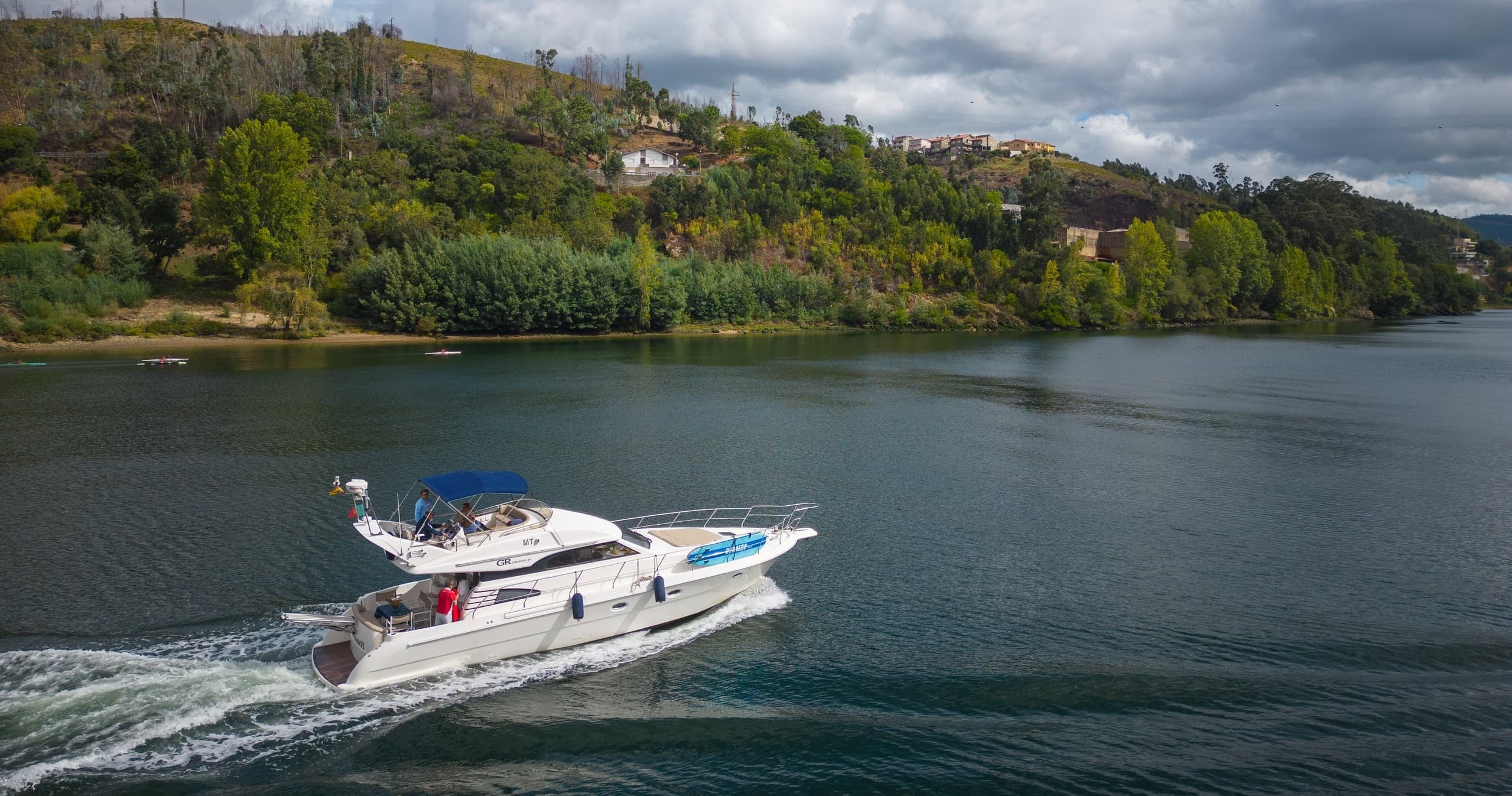Douro River Yacht Cruise with Sailing 360 in Porto