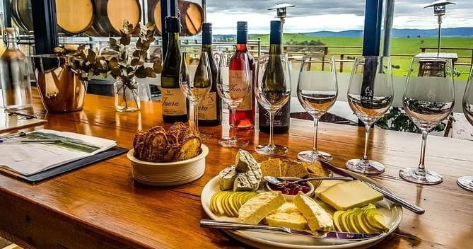 Yarra Valley Day Tour with Dreamtours: Wine & Gourmet Delights