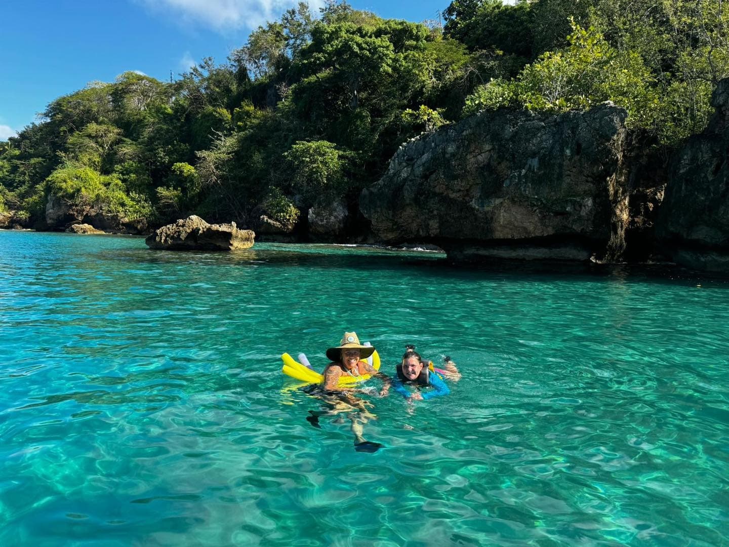 Beach Hopping Adventures with Crash Boat Experiences in Aguadilla