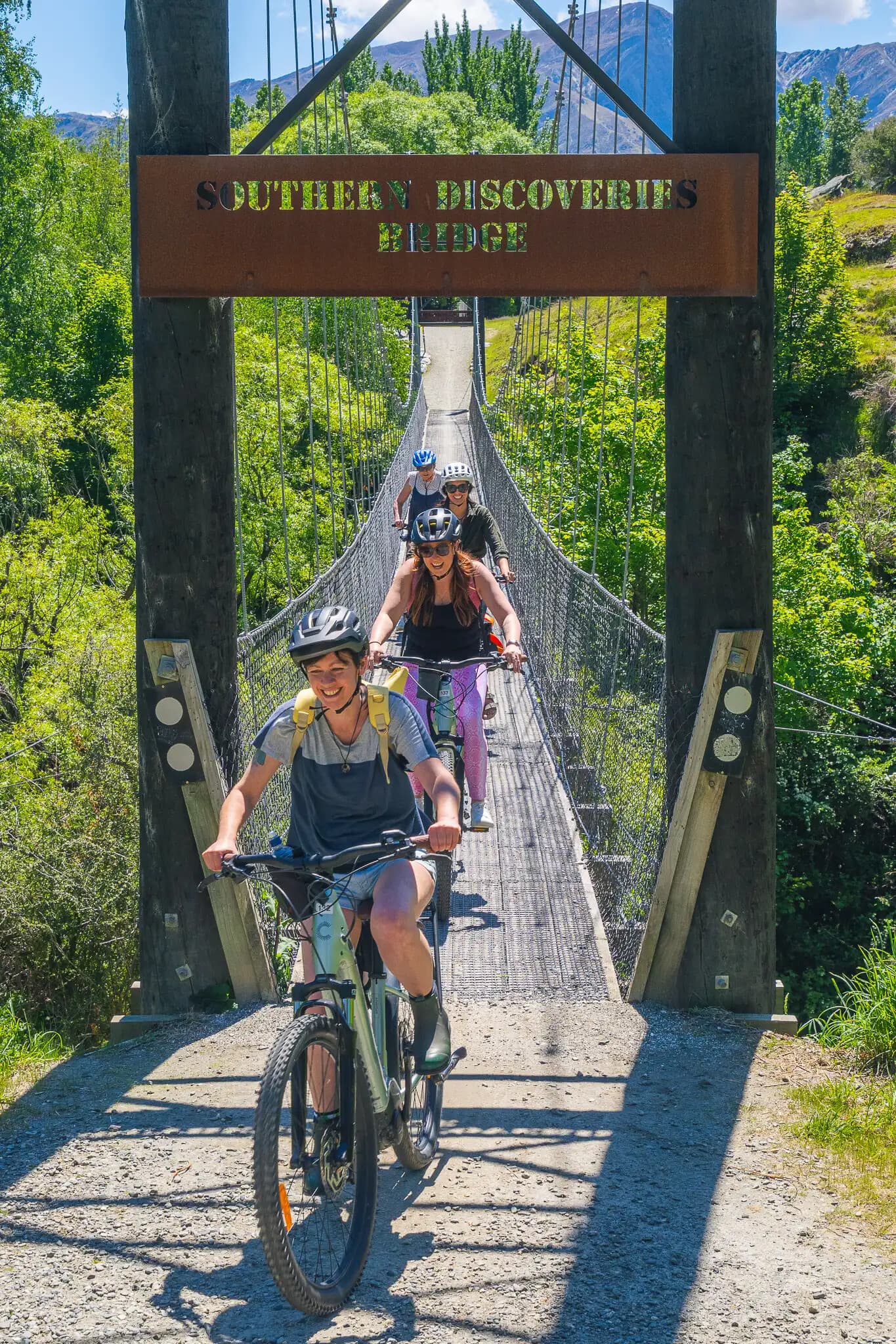 Cycle Queenstown to the Wineries: Arrowtown Trails & Gibbston Wine Tasting photo 2