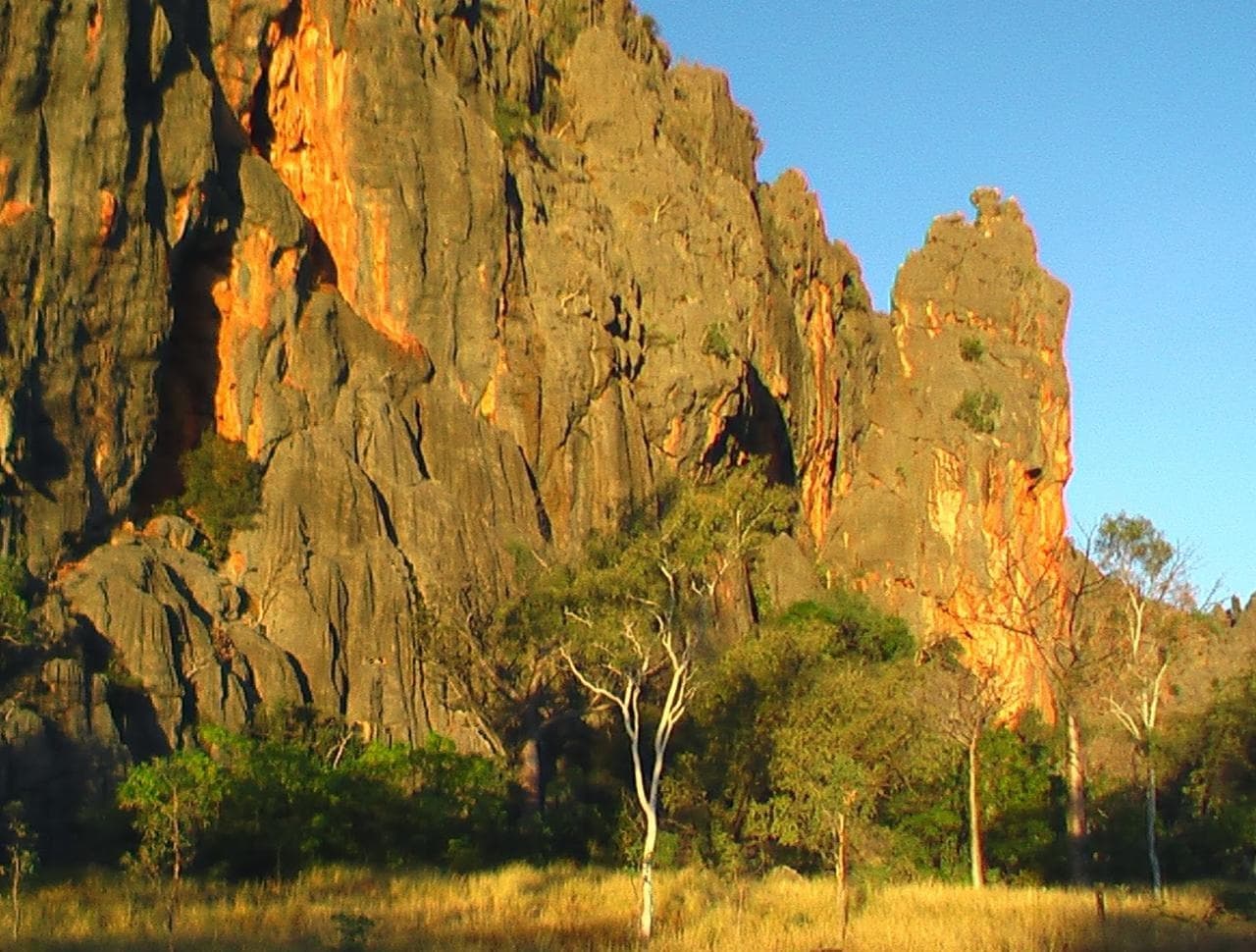 Broome to Bungles: 7-Day Gibb River Road Accommodated 4WD Tour through the Kimberley photo 2