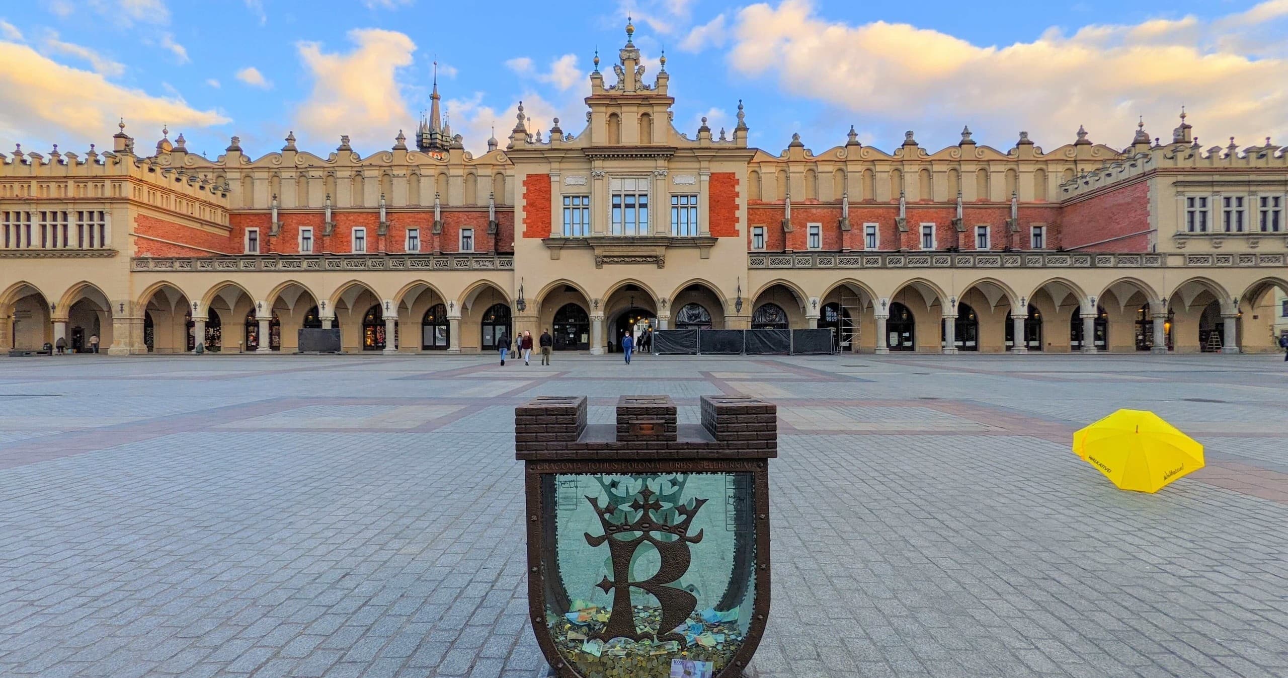 In-Depth City Tours with Walkative! in Kraków