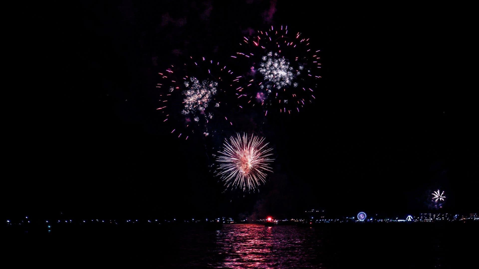 Fireworks Jazz Dinner Cruise on Lake Geneva, WI