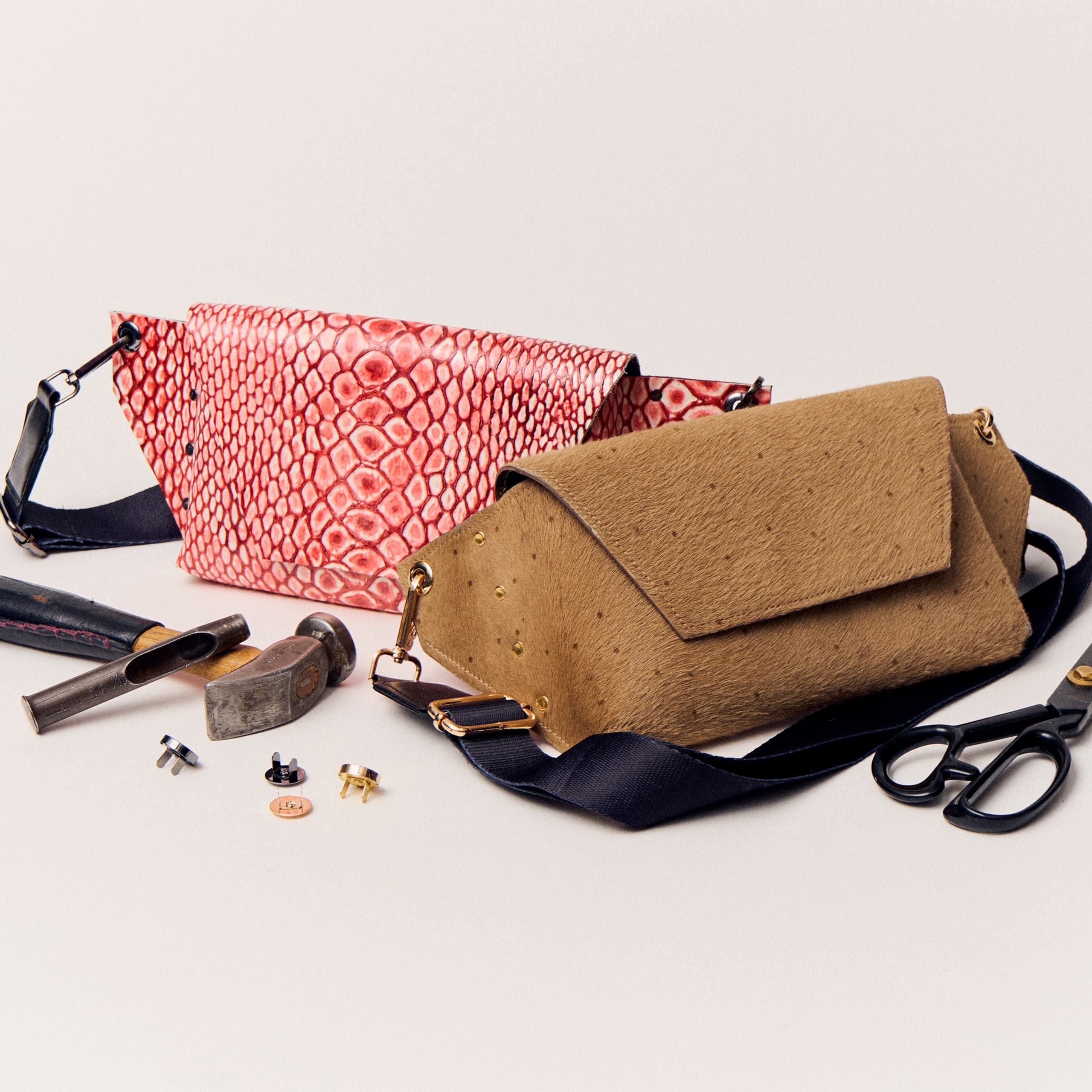 Sip & Stitch in New York: Craft Your Own Classic Leather Crossbody Bag