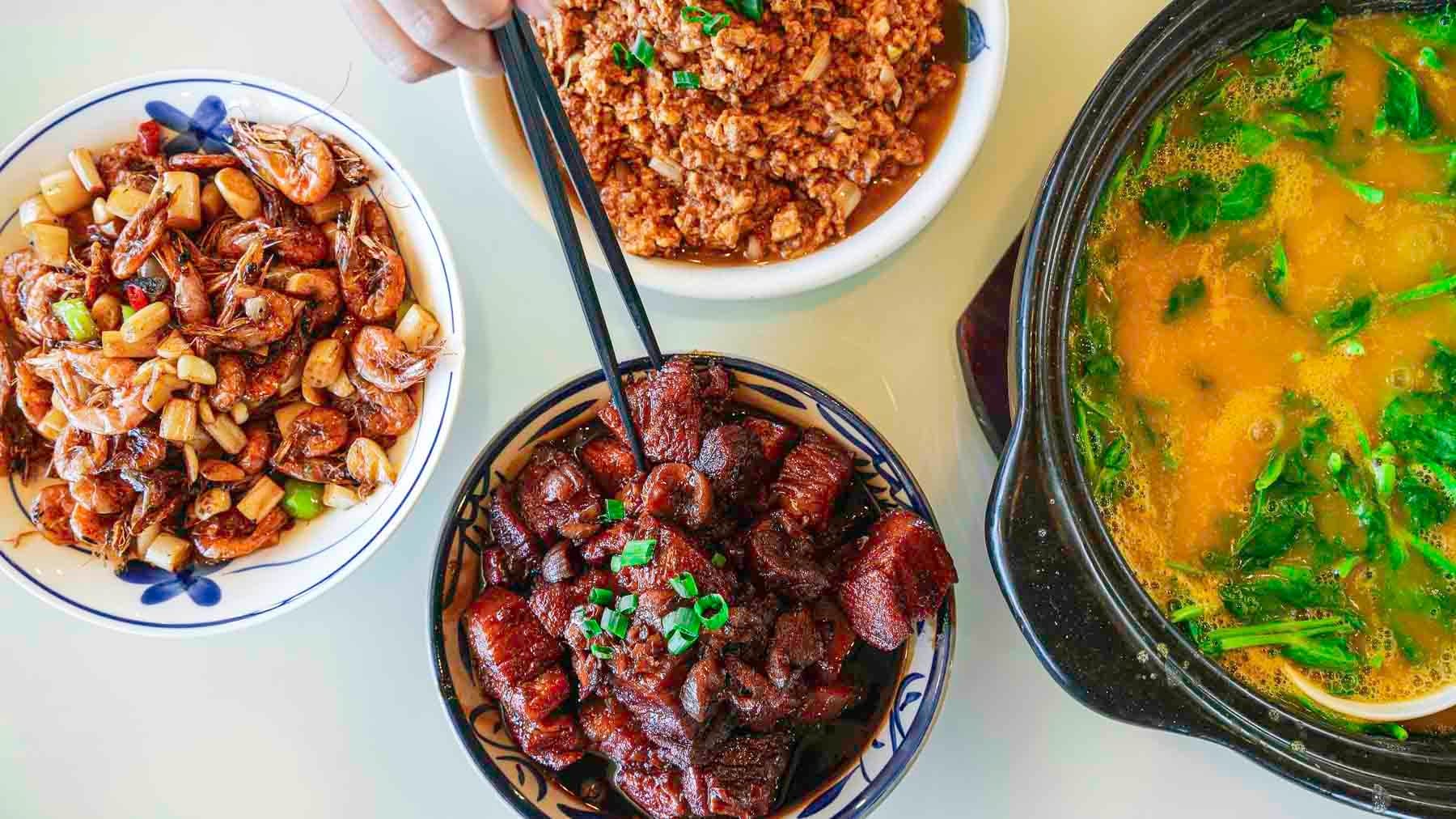 Taste Beijing: Imperial Eats, Hutong Food Crawls & E-Bike City Rides photo 3