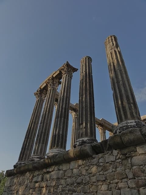 Explore Évora: A Timeless Journey Through Portugal’s UNESCO Heritage City