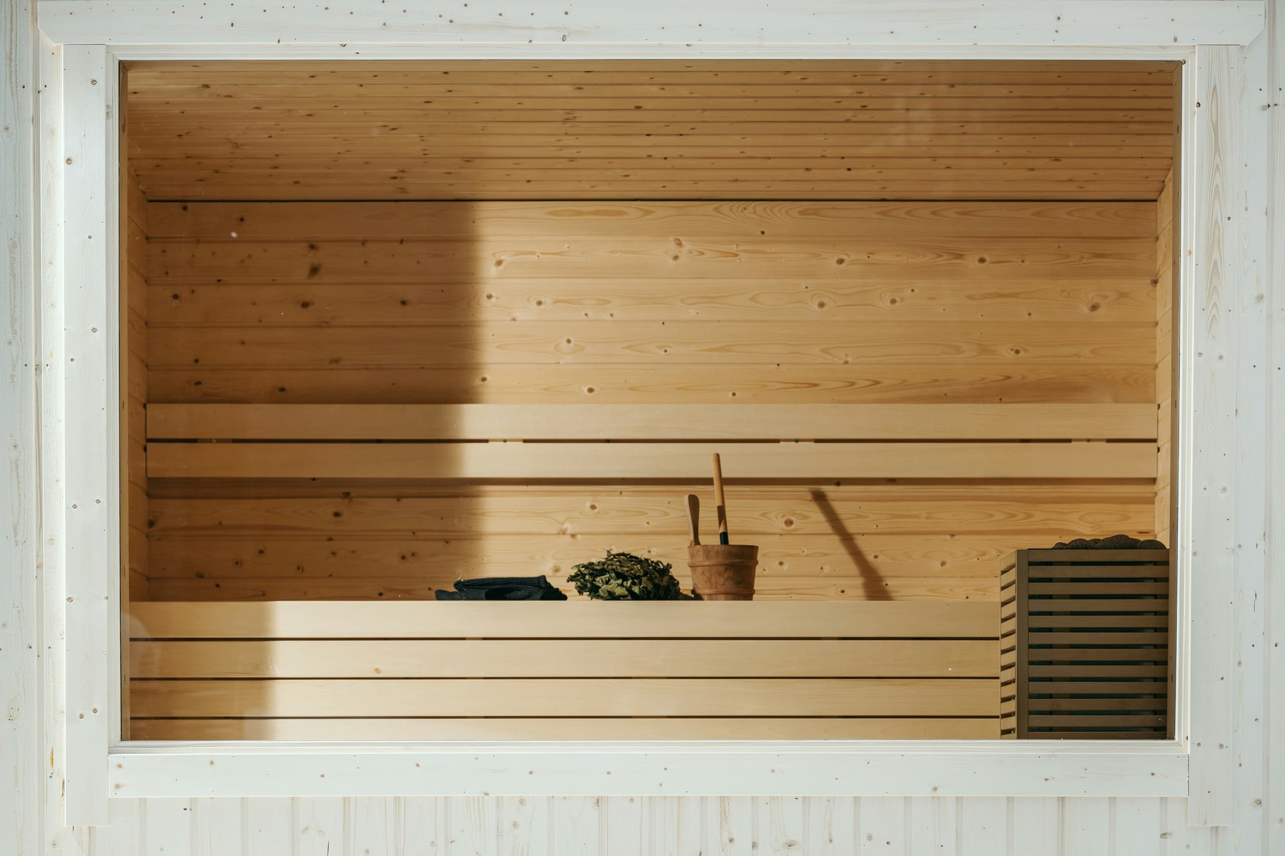 Communal Sauna Near Alyth: Wood-Fired Farm Sauna and Cold Plunge in Scotland