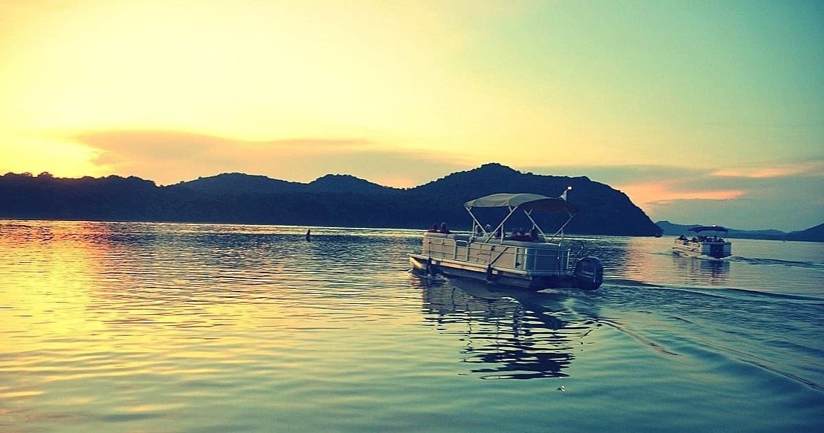 Sunset Cruise at Wildwood Resort & Marina in Granville