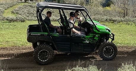 Explore Utah’s Scenic Trails with GREEN KAWASAKI TERYX 4S