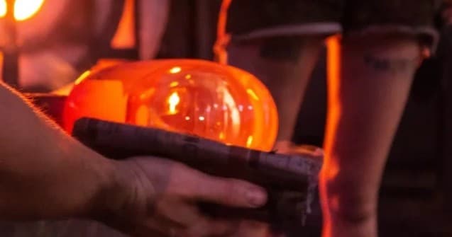Intermediate Glassblowing Course at East Falls Glassworks, Philadelphia
