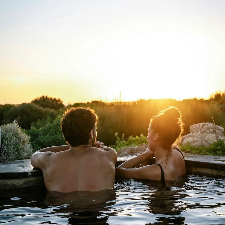 Evening Soak at Mornington Peninsula Hot Springs — Stargazing, Wine & Gardens from Melbourne