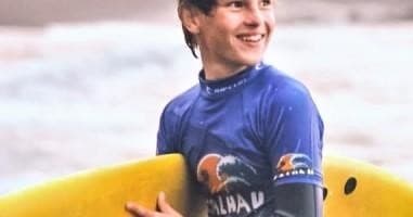 Ride the Waves at Madeira Calhau Surf School: Surfboard and Wetsuit Rental Guide