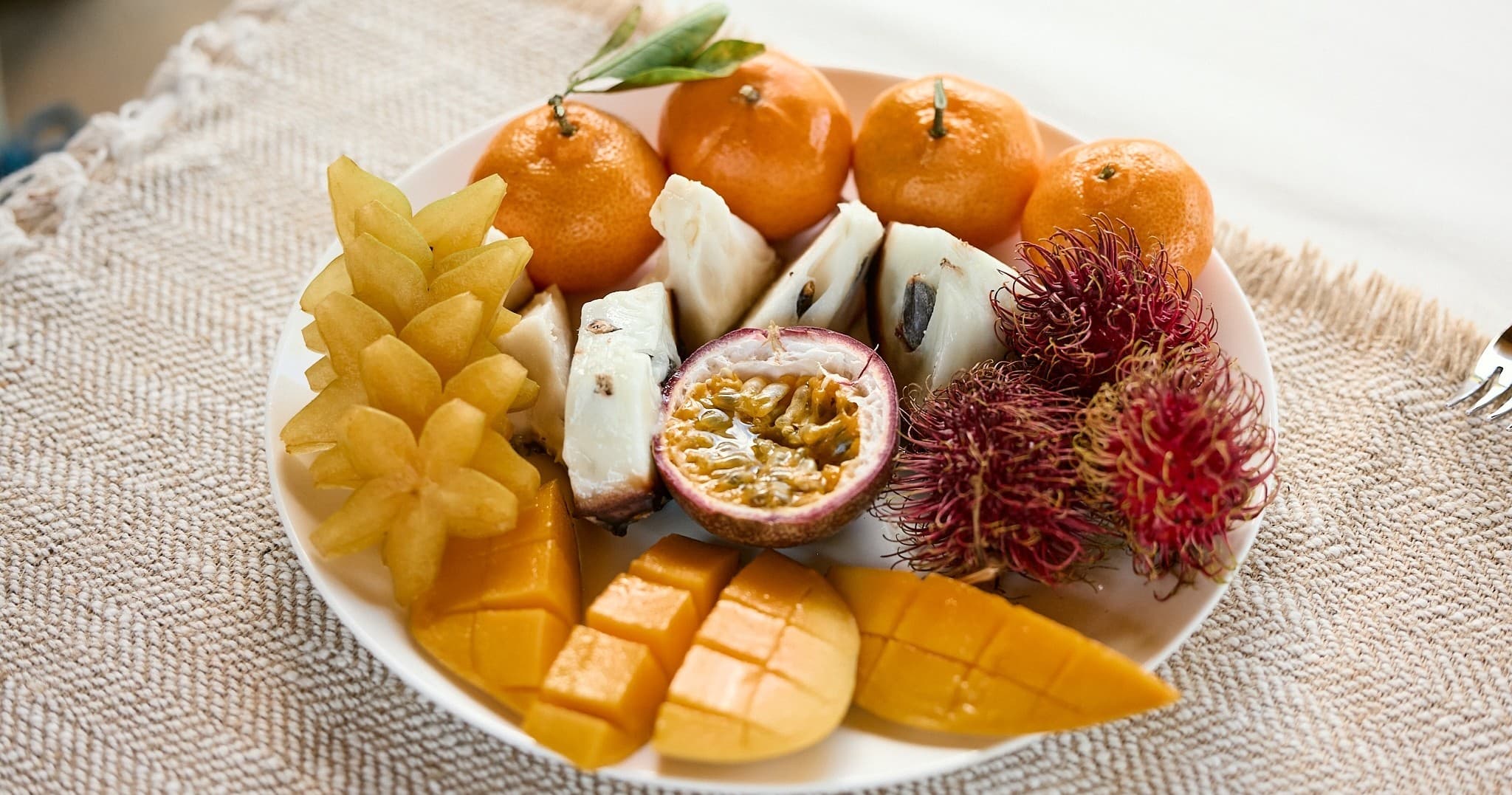 Taste the Tropics: Regenerative Farm Tours & Fruit Tastings in Kapaau, Hawaii