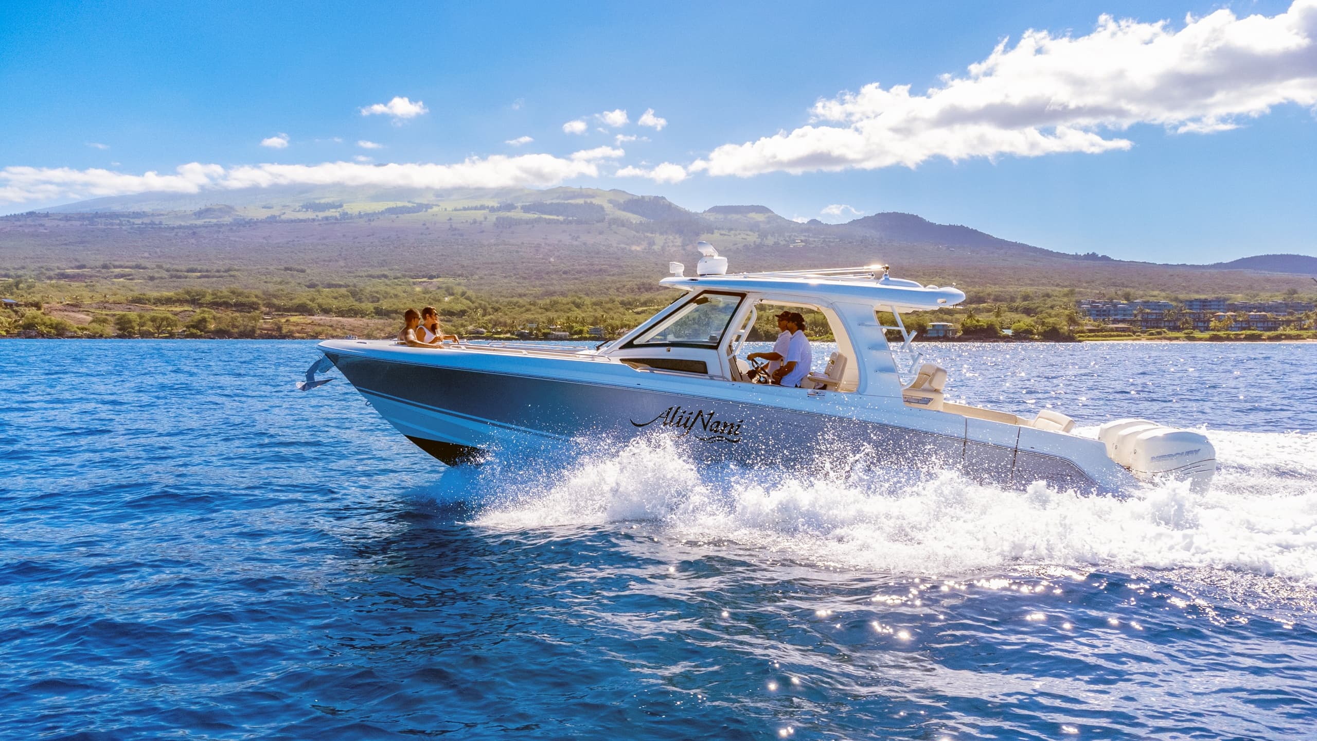Private Maui Charter from Kihei: Ali‘i Nani Snorkel & Lanai Excursions photo 1