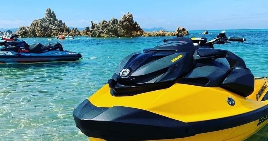 Jet Ski Rental at MIAMI JETCAR | V&V OCEAN VIBES in Miami