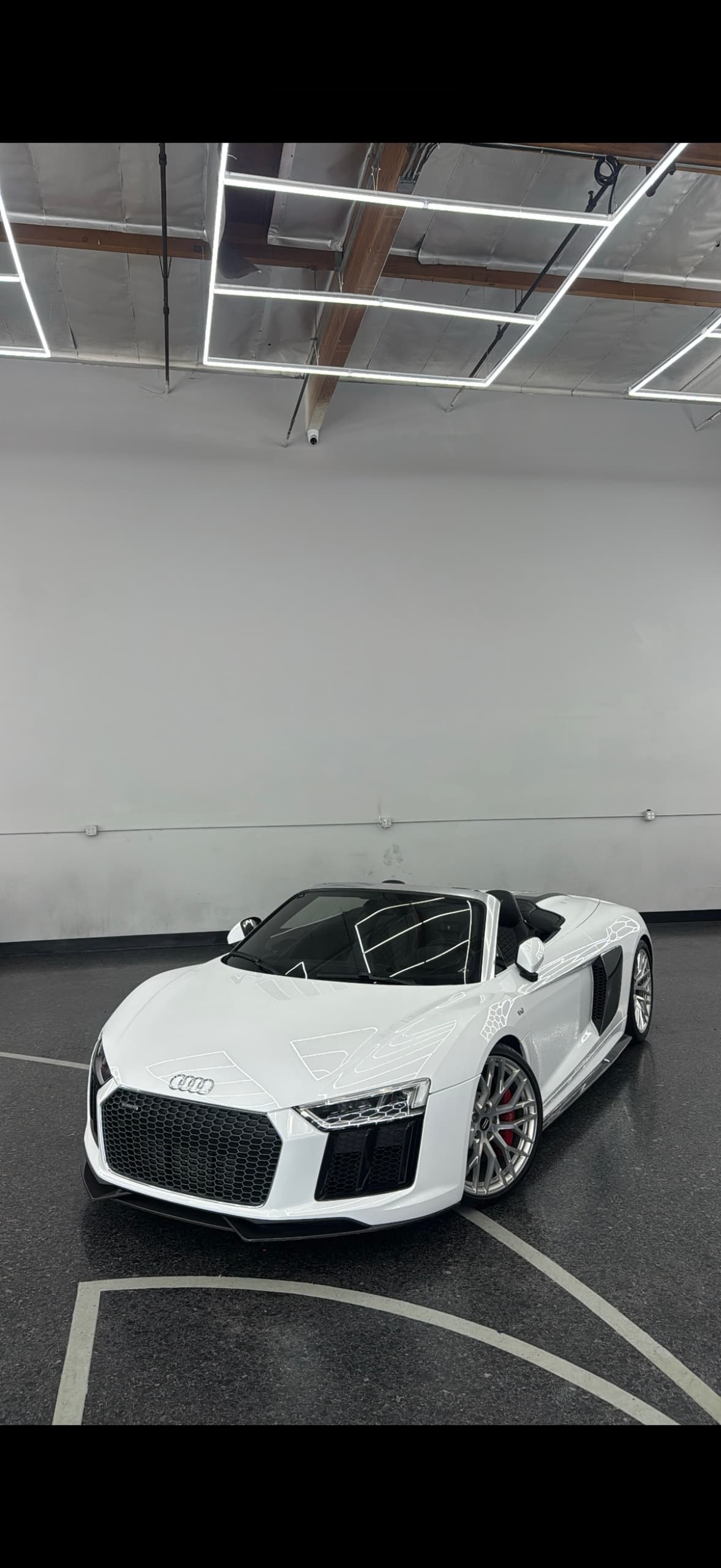 High-Performance Drives with Monza Exotics’ Audi R8 Spyder