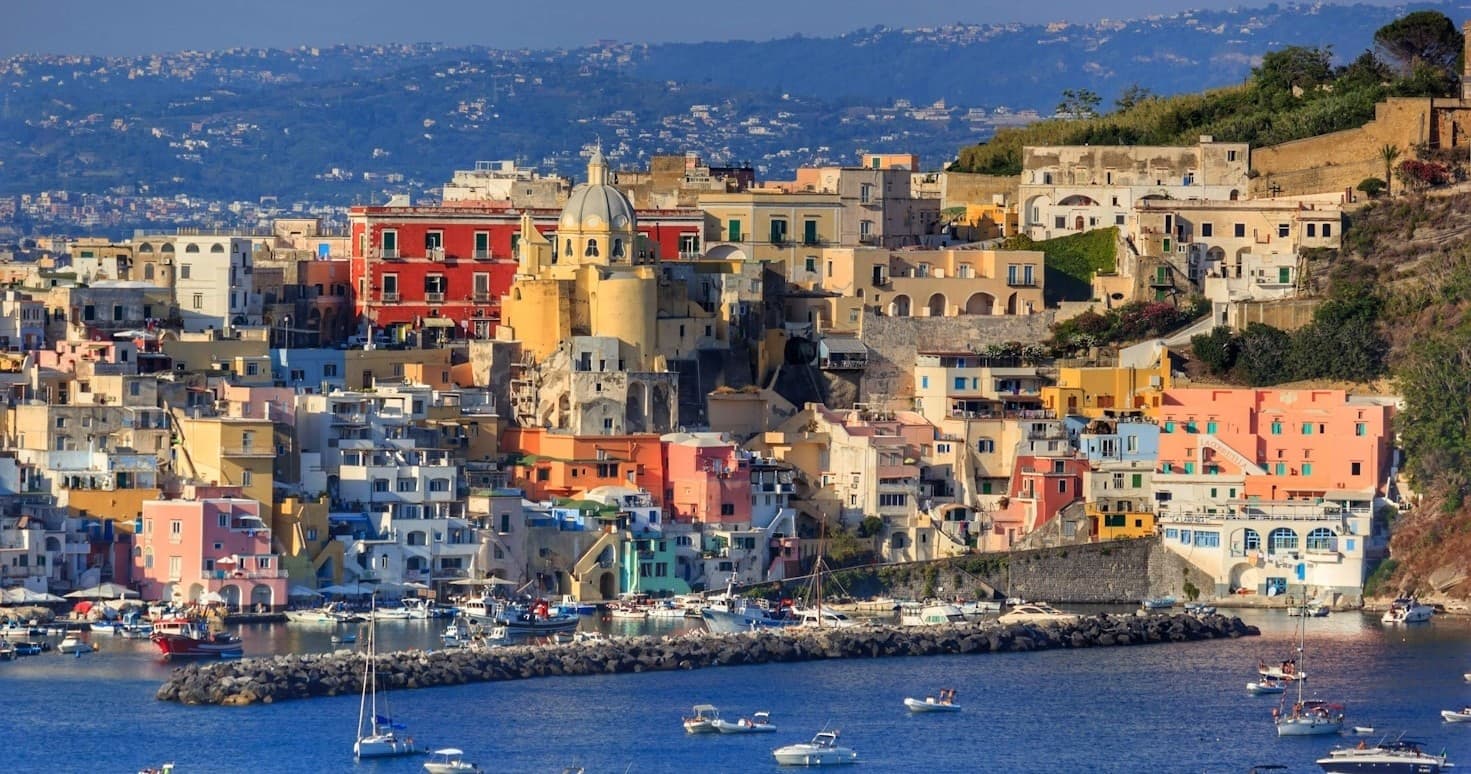 Procida Boat Tour with Moby Dick - La Gentilosa