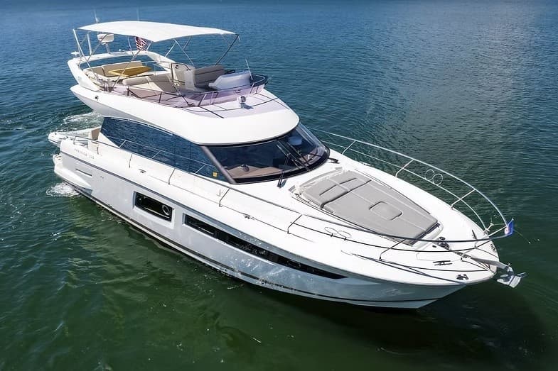 Two-Hour Yacht Charter on Biscayne Bay — Miami Mini Cruise for Groups