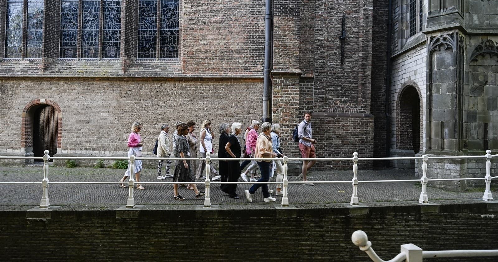 English Walking Tour of Delft: 1.5-Hour Dutch Golden Age Stroll photo 3
