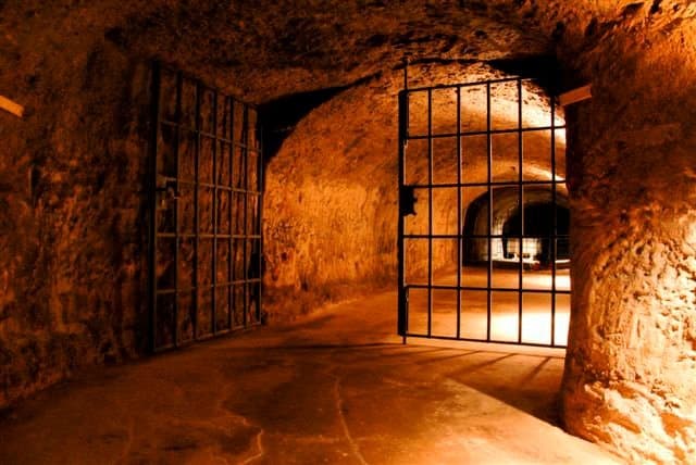 Indoor Adventure: Escape Room "Das Geständnis" in Nuremberg